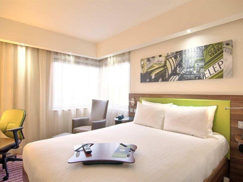 Hampton By Hilton Cluj-Napoca Hotel Værelse billede